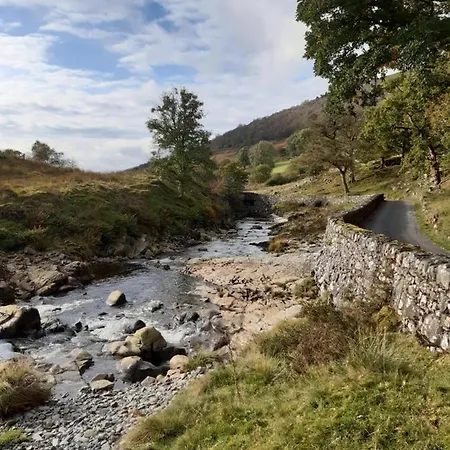 Penystryd Hotel Trawsfynydd Exterior photo